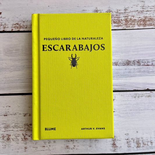 Pequeño libro de la naturaleza. Escarabajos